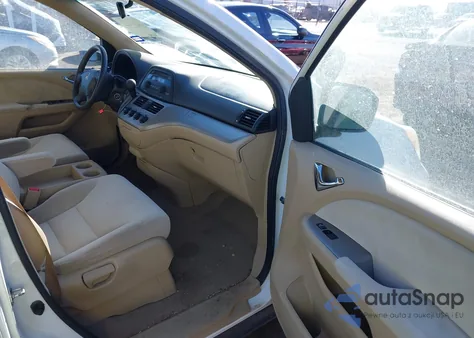 2009 Honda Odyssey Lx z USA, uszkodzony, nr VIN 5FNRL38289B050603